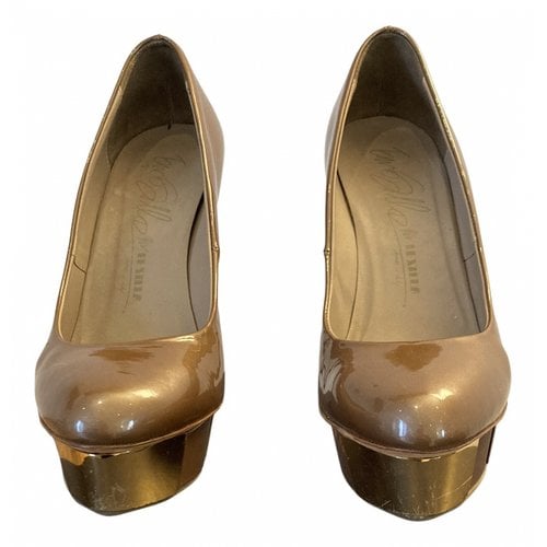 Pre-owned Le Silla Patent Leather Heels In Brown