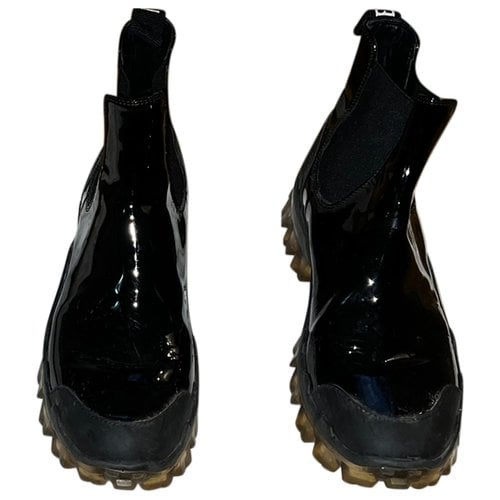 Pre-owned Moncler Leather Ankle Boots In Black