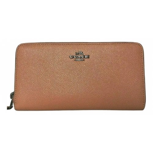 Pre-owned Coach Leather Wallet In Pink