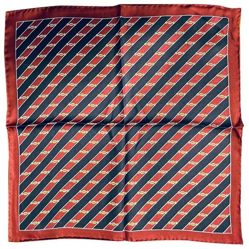 Pre-owned Gucci Silk Scarf & Pocket Square In Red