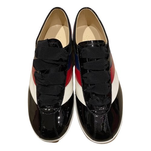 Pre-owned Gucci Patent Leather Low Trainers In Black
