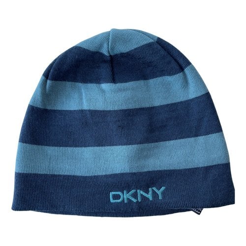 Pre-owned Dkny Wool Beanie In Blue