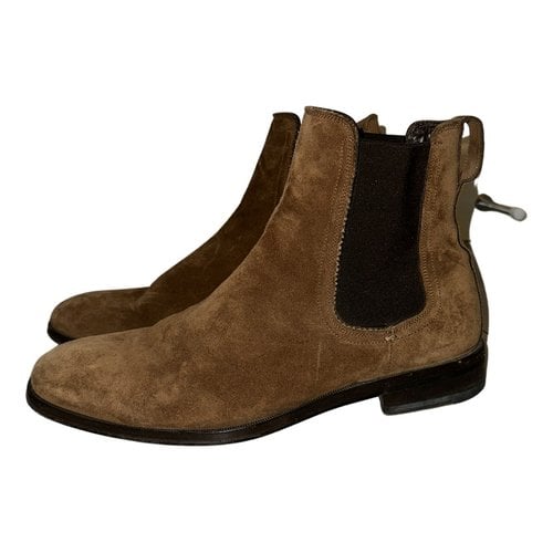 Pre-owned Ferragamo Boots In Brown