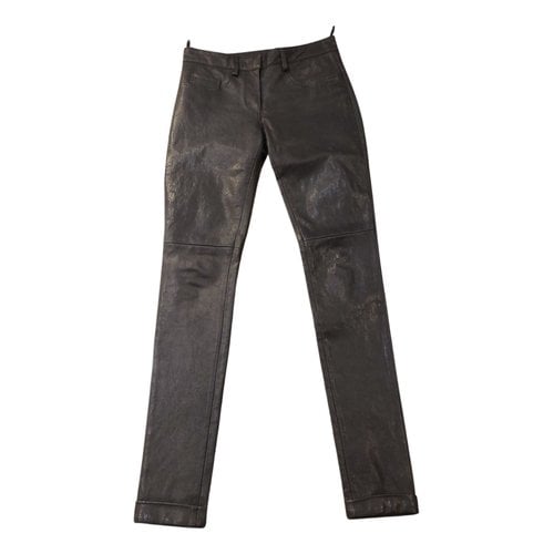 Pre-owned Gucci Leather Large Pants In Black