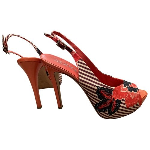 Pre-owned Rodo Leather Sandals In Orange