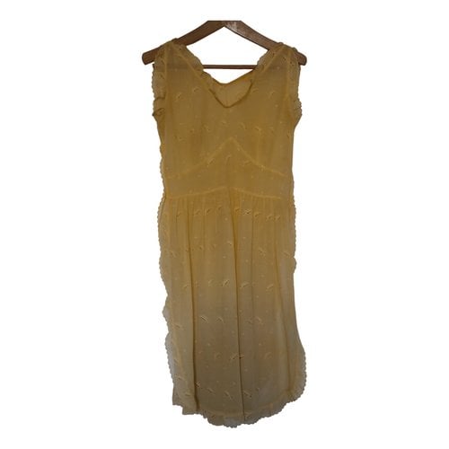 Pre-owned Byblos Mid-length Dress In Yellow