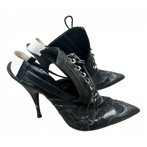 Pre-owned Givenchy Leather Heels In Black