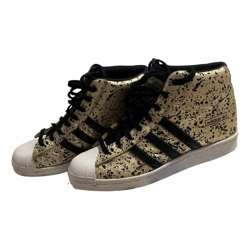 Pre-owned Adidas Originals Superstar Leather Trainers In Gold