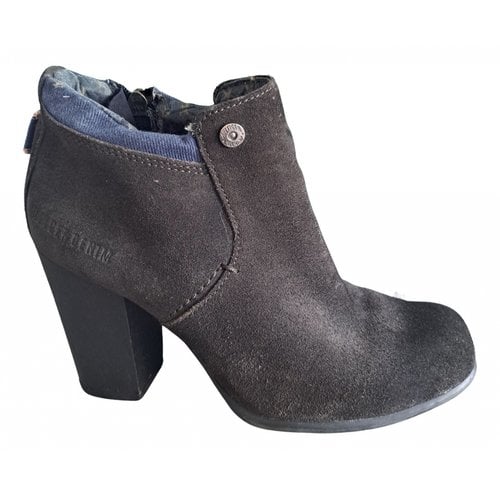 Pre-owned Tommy Hilfiger Leather Ankle Boots In Anthracite