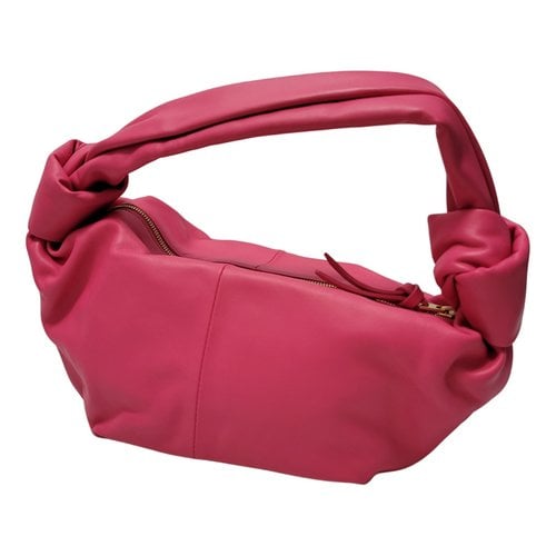 Pre-owned Bottega Veneta Double Knot Leather Handbag In Pink