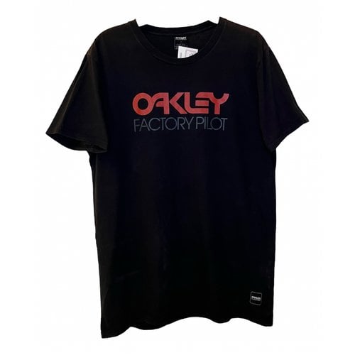 Pre-owned Oakley T-shirt In Black