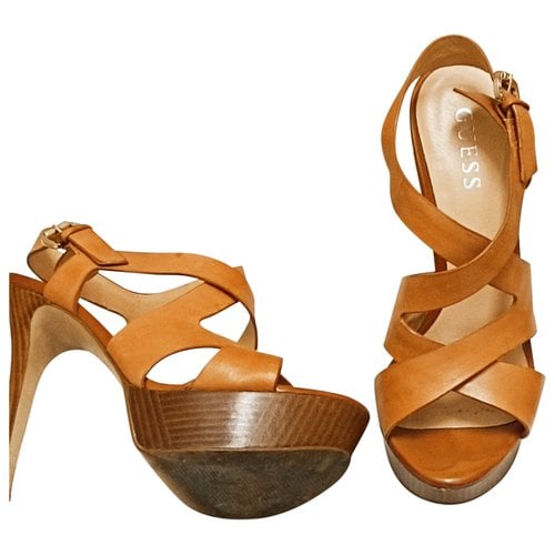 Pre-owned Guess Leather Sandals In Brown