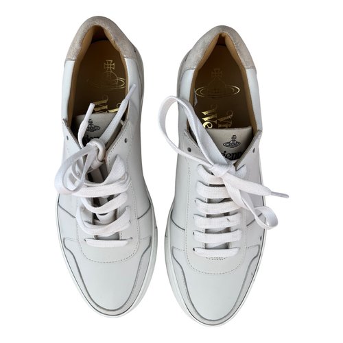 Pre-owned Vivienne Westwood Leather Low Trainers In White