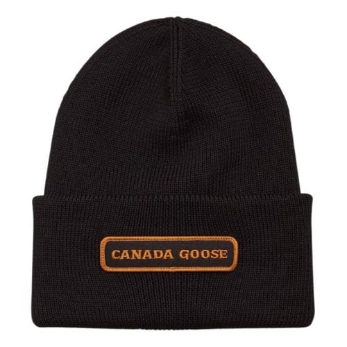 Pre-owned Canada Goose Wool Beanie In Black