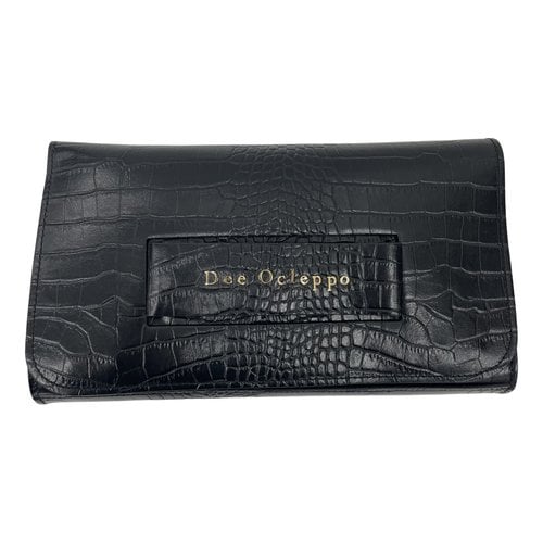 Pre-owned Dee Ocleppo Leather Clutch Bag In Black