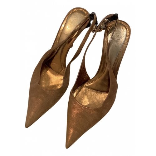 Pre-owned Rodo Leather Sandals In Gold