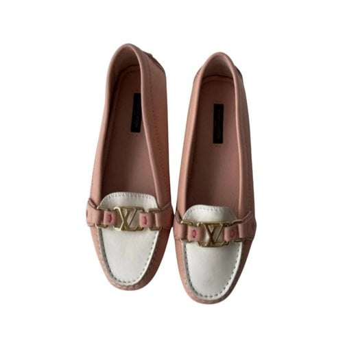 Pre-owned Louis Vuitton Leather Flats In Pink
