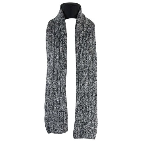 Pre-owned Apc Wool Scarf & Pocket Square In Black