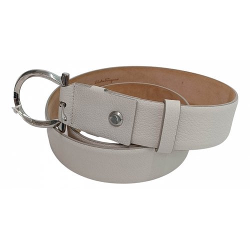 Pre-owned Ferragamo Leather Belt In White