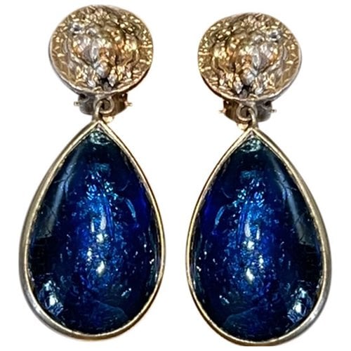 Pre-owned Chanel Gripoix Earrings In Blue