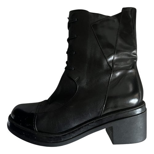 Pre-owned Robert Clergerie Leather Biker Boots In Black