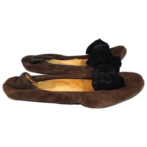 Pre-owned Lanvin Ballet Flats In Brown
