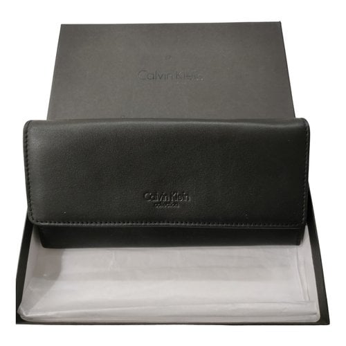 Pre-owned Calvin Klein Collection Leather Wallet In Black