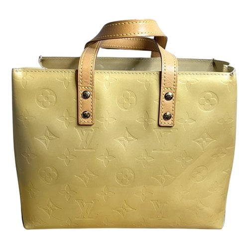 Pre-owned Louis Vuitton Reade Patent Leather Handbag In Yellow