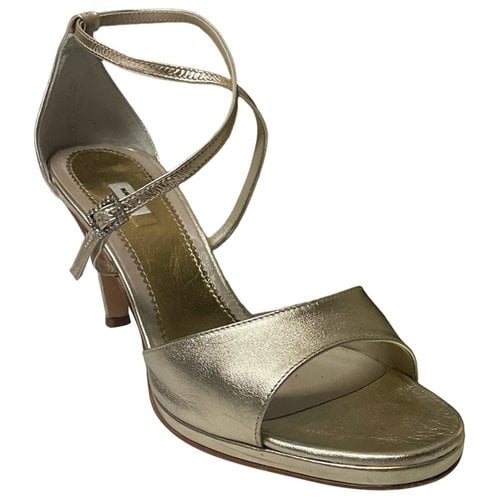 Pre-owned Natan Leather Sandals In Gold