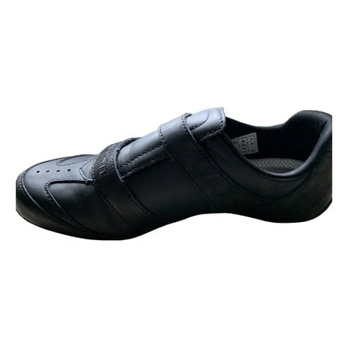 Pre-owned Lacoste Patent Leather Trainers In Black