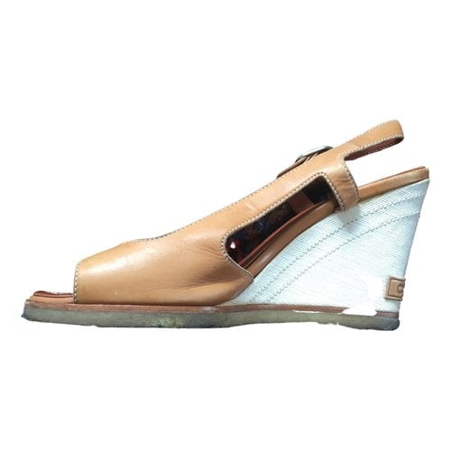 Pre-owned Chanel Slingback Leather Sandal In Brown
