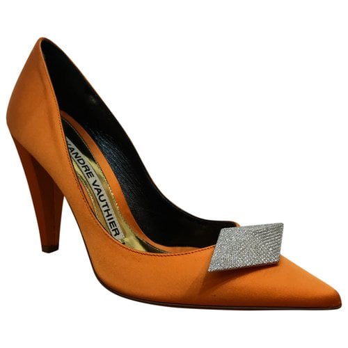 Pre-owned Alexandre Vauthier Velvet Heels In Orange