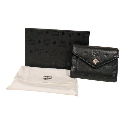 Pre-owned Mcm Leather Wallet In Black