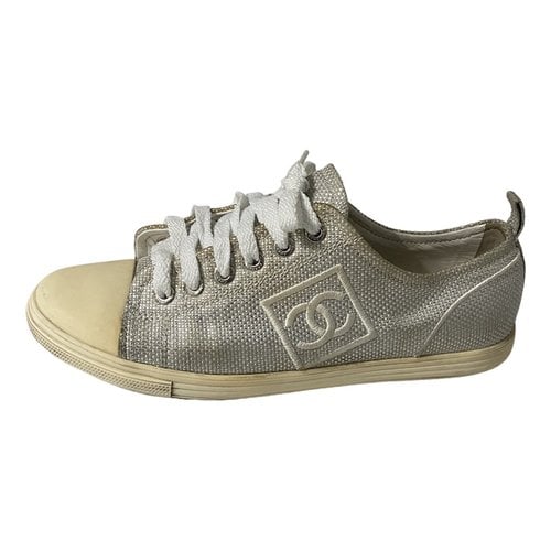 Pre-owned Chanel Tweed Trainers In Silver