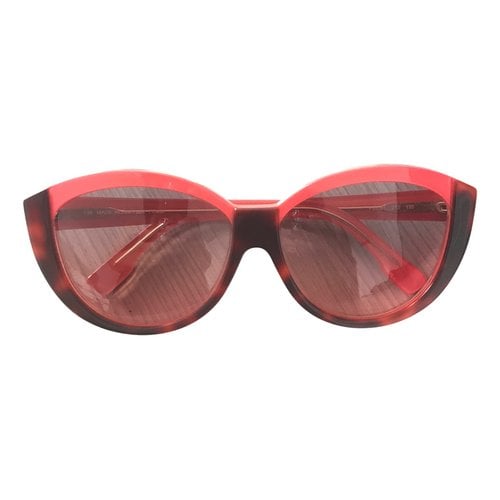Pre-owned Fendi Sunglasses In Red