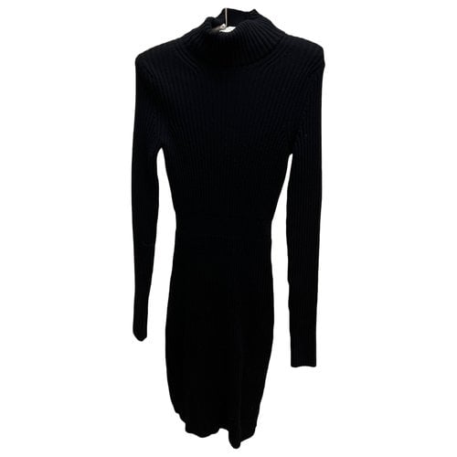 Pre-owned Fendi Cashmere Mid-length Dress In Black