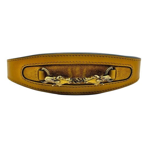 Pre-owned Gucci Leather Bracelet In Yellow
