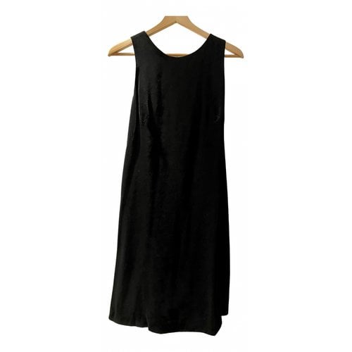 Pre-owned Moschino Cheap And Chic Velvet Mid-length Dress In Black