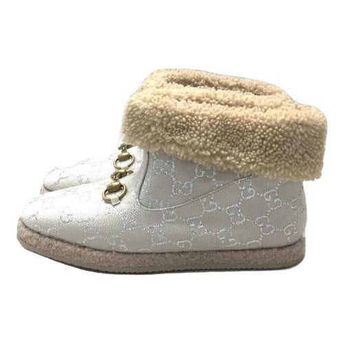 Pre-owned Gucci Cloth Snow Boots In Beige