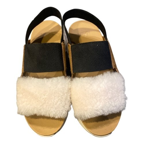 Pre-owned Ugg Faux Fur Sandals In Brown