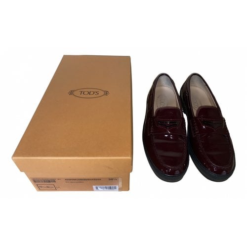 Pre-owned Tod's Patent Leather Flats In Burgundy