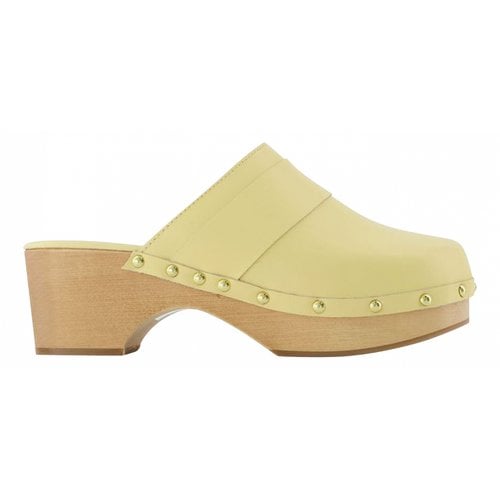 Pre-owned Aeyde Leather Mules & Clogs In Yellow