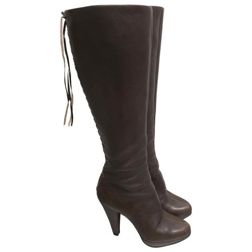 Pre-owned Alaïa Leather Boots In Brown