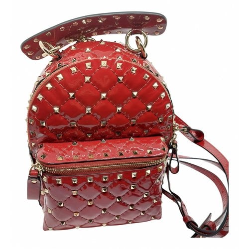 Pre-owned Valentino Garavani Rockstud Spike Patent Leather Backpack In Red
