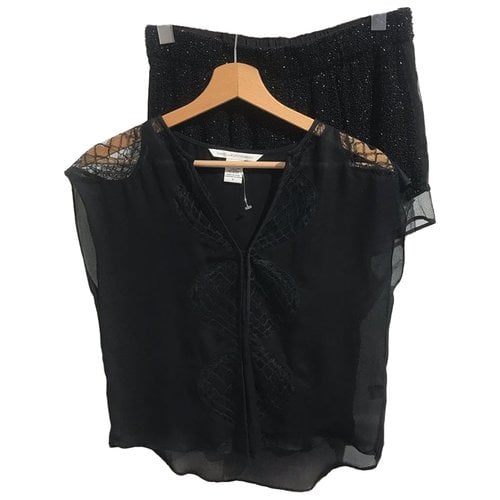 Pre-owned Diane Von Furstenberg Silk Shorts In Black