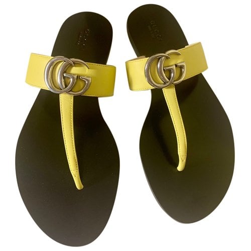 Pre-owned Gucci Double G Leather Sandals In Yellow