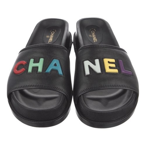 Pre-owned Chanel Leather Mules In Black