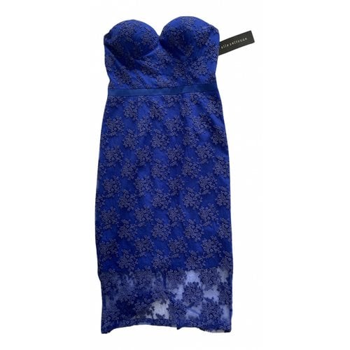 Pre-owned Elle Zeitoune Lace Mid-length Dress In Blue