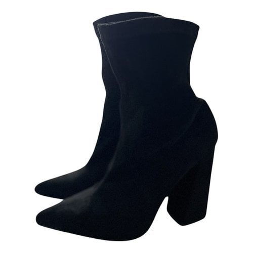 Pre-owned Glamorous Vegan Leather Ankle Boots In Black