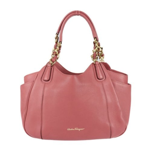 Pre-owned Ferragamo Leather Handbag In Pink